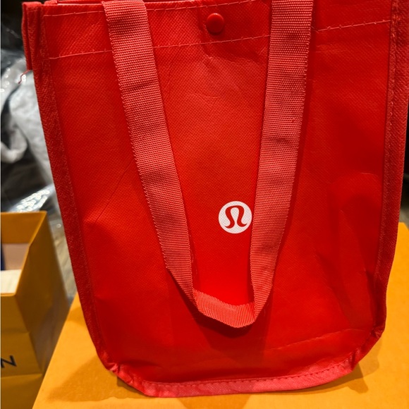 Lululemon Athletica Everywhere Belt Bag in White - Picture 5 of 5